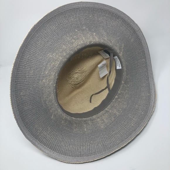 AE Tassel Trim Panama Hat - Picture 4 of 8